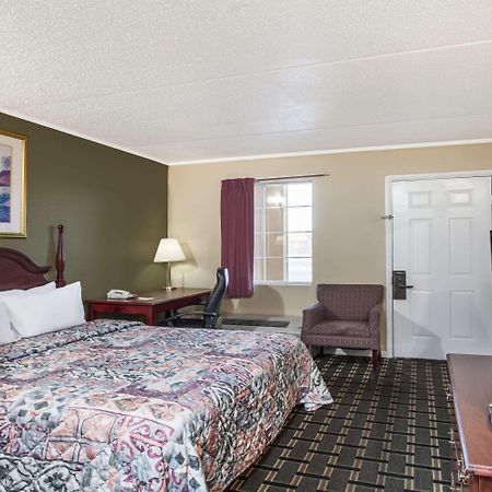 Days Inn By Wyndham Lenoir City Extérieur photo