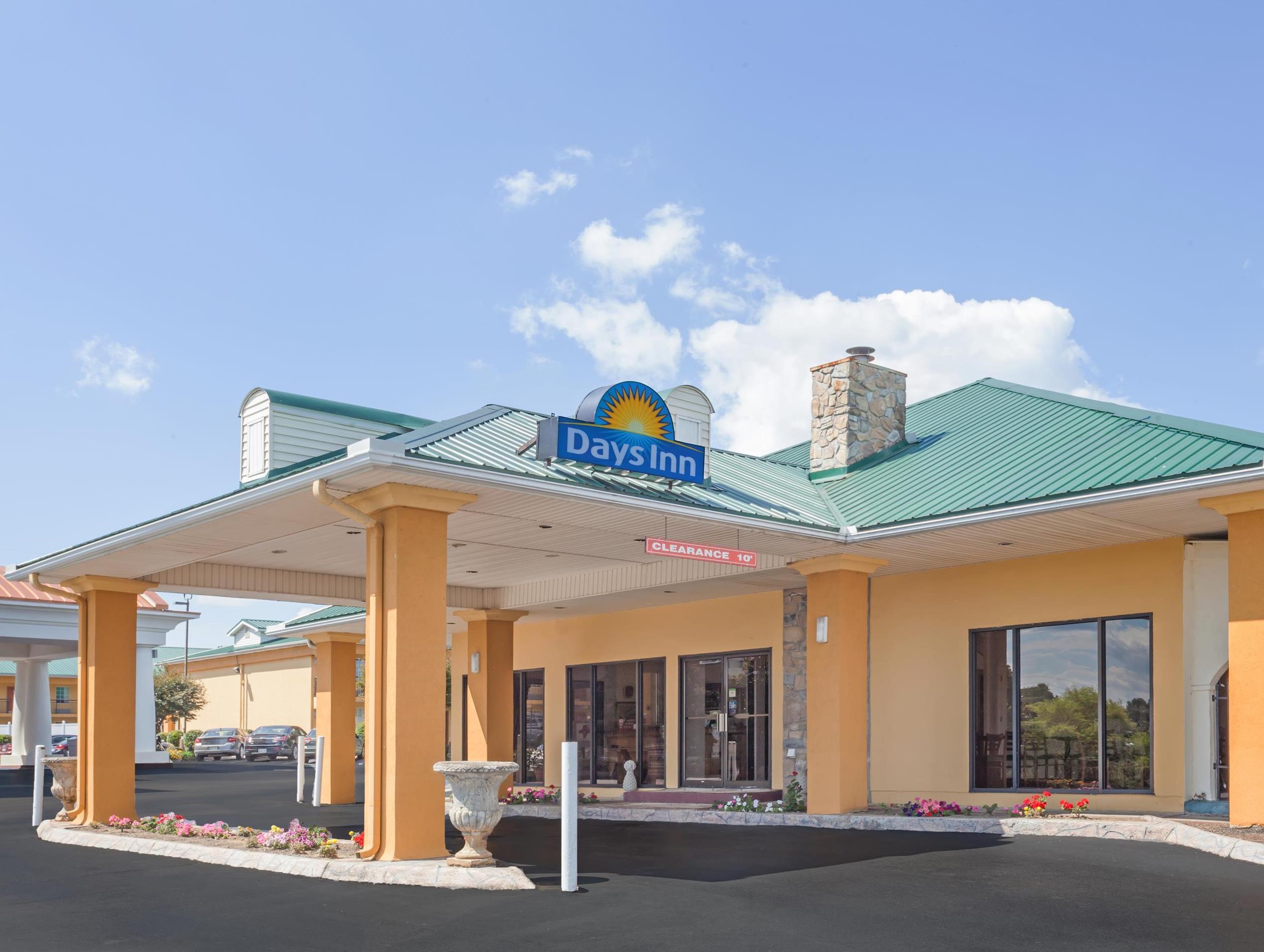 Days Inn By Wyndham Lenoir City Extérieur photo
